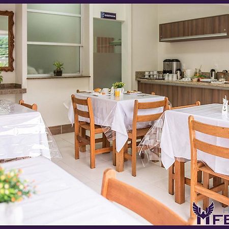 אסיס Hotel Fenix מראה חיצוני תמונה