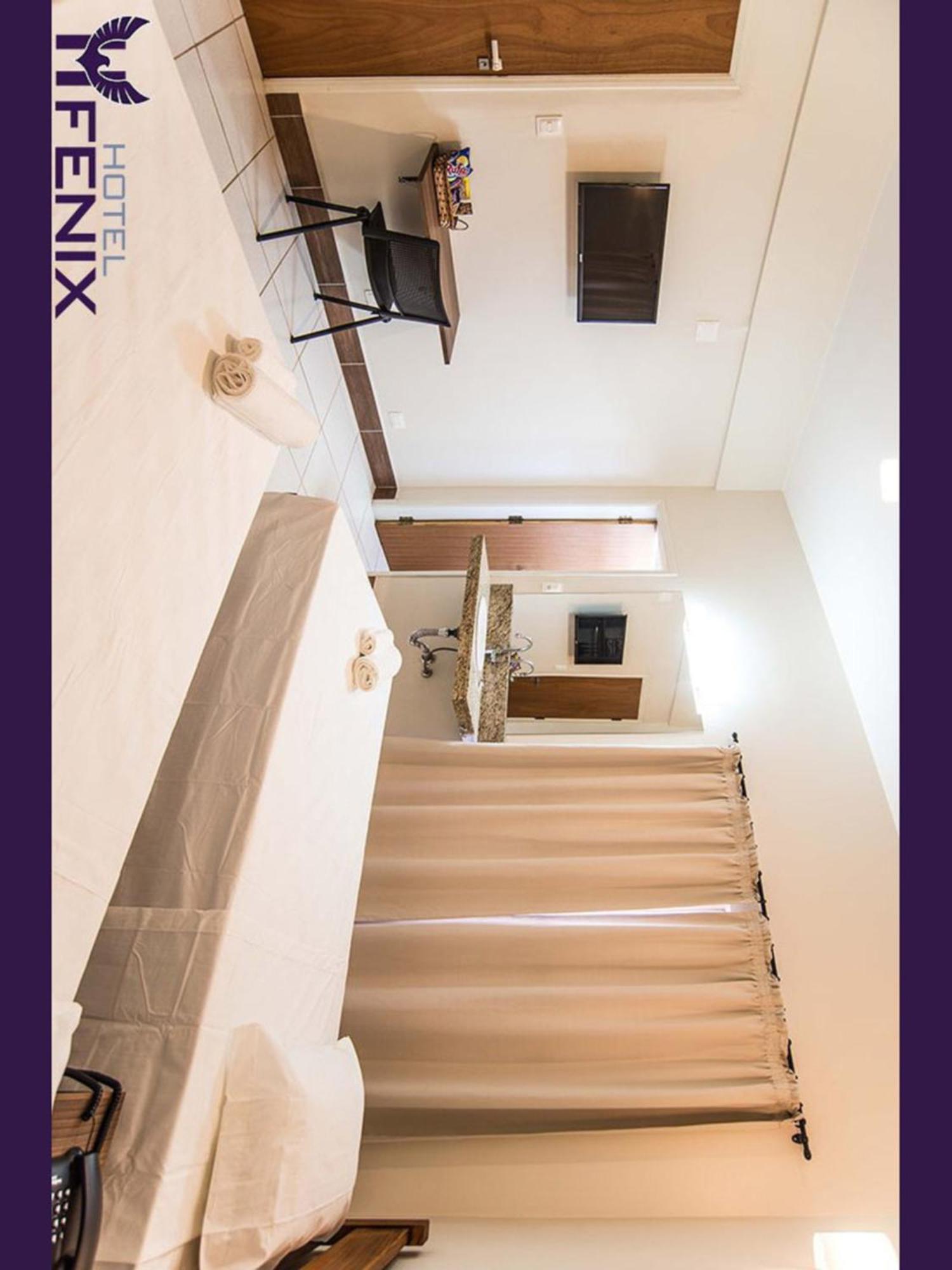 אסיס Hotel Fenix מראה חיצוני תמונה
