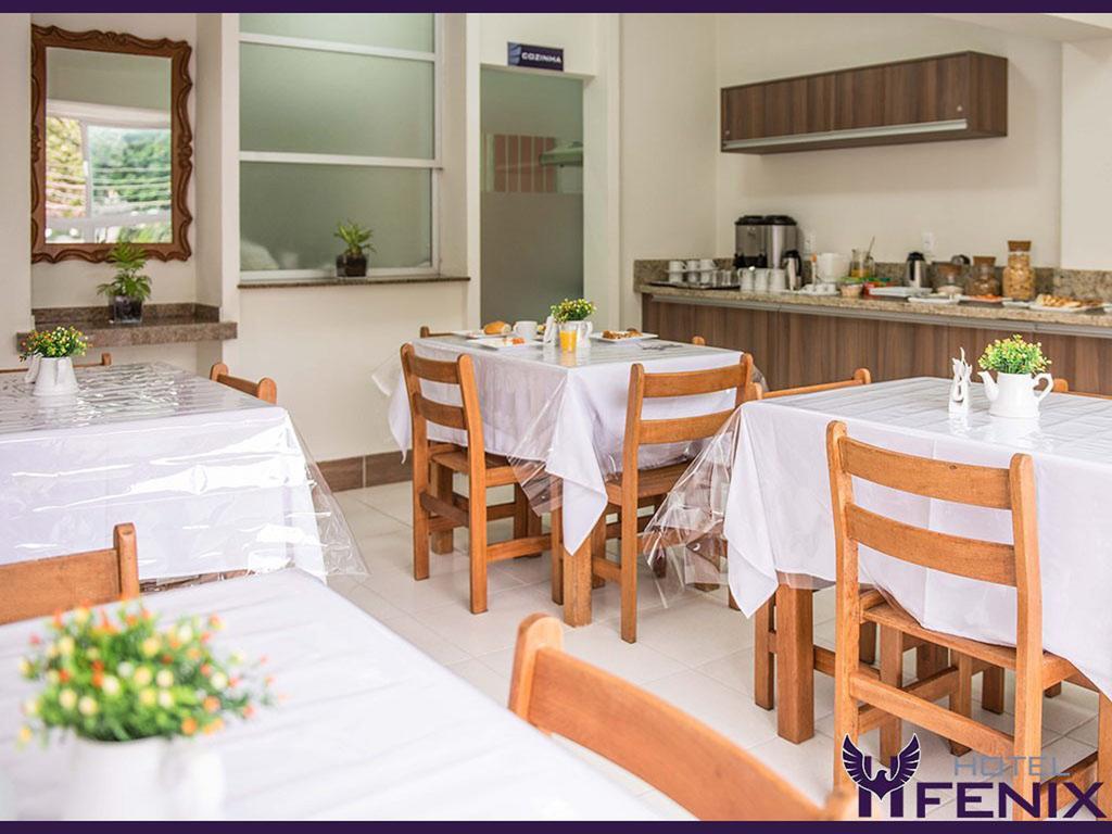 אסיס Hotel Fenix מראה חיצוני תמונה
