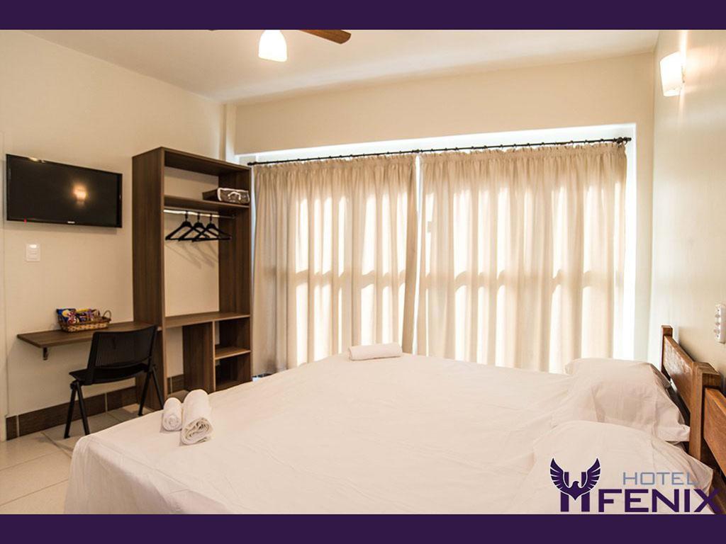 אסיס Hotel Fenix מראה חיצוני תמונה